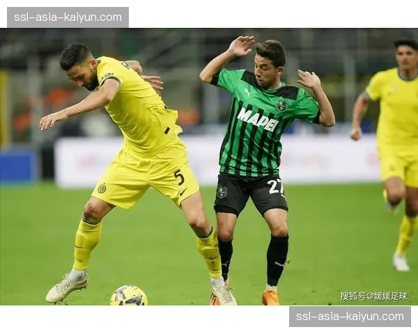 深度复盘:亚特兰大4-2萨索洛,真蓝黑的压迫式进攻与萨索洛的防守漏洞 深度复盘:亚特兰大4-2萨索洛,真蓝黑的压迫式进攻与萨索洛的防守漏洞