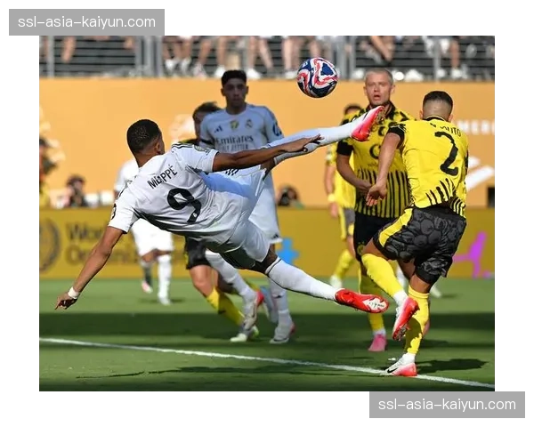 历史回顾：盘点皇家马德里与曼城在欧冠历史上的五次交锋记录